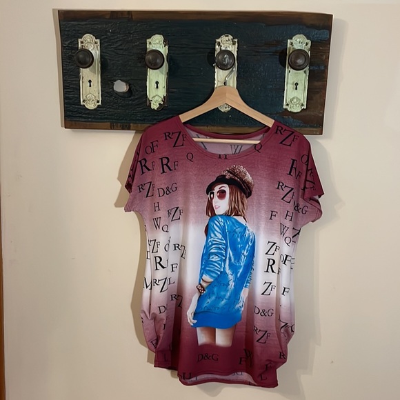 2/$25 Fun Fashion Top - Picture 7 of 11